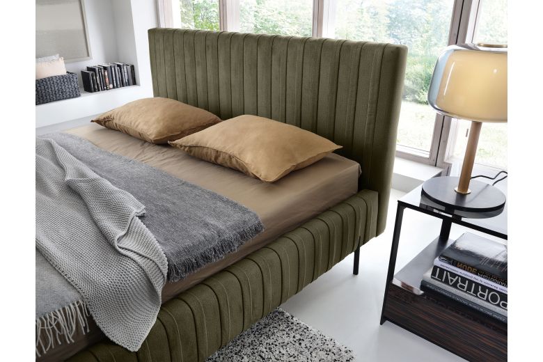 Upholstered bed - Bed Plissa, metal frame, gas lift, bedding box (Pull-out bed with storage box)