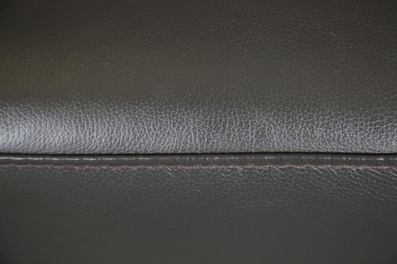 Кожаный Креслo - 9712-F