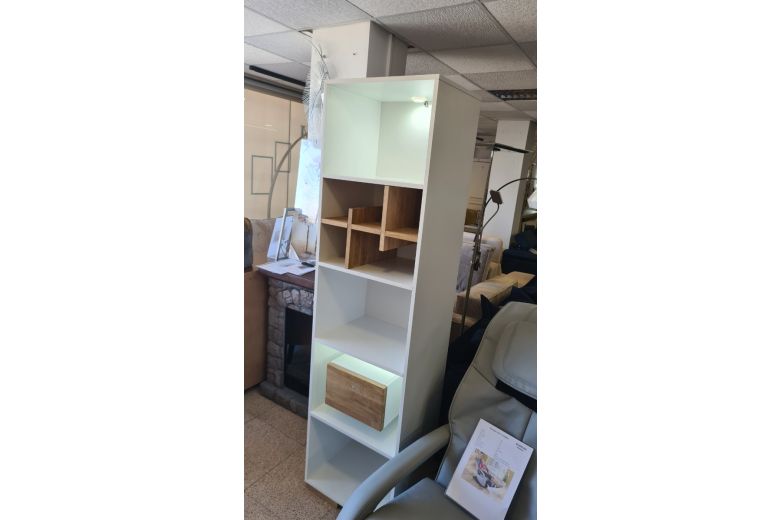 Display case - Elio