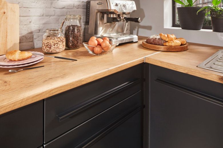 Кухня с электроприборами - Jazz