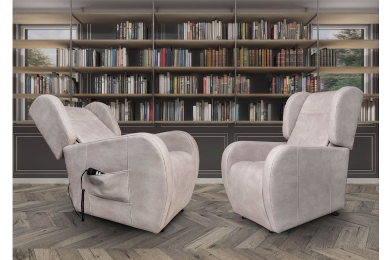 TV chair - Lift armchair with roller bar