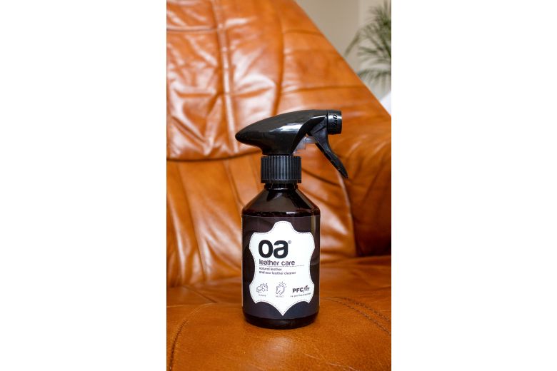 OA - OA Leather care 250ml (ādas kopšanas līdzeklis) OA - OA Leather care 250ml (ādas kopšanas līdzeklis)