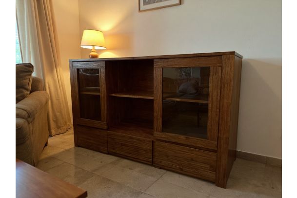 Display case - Charlie